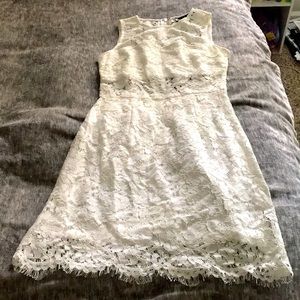 White summer dress size small.